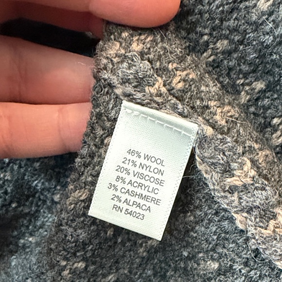 Banana Republic Cowl Neck Sweater, Size M - Picture 6 of 6